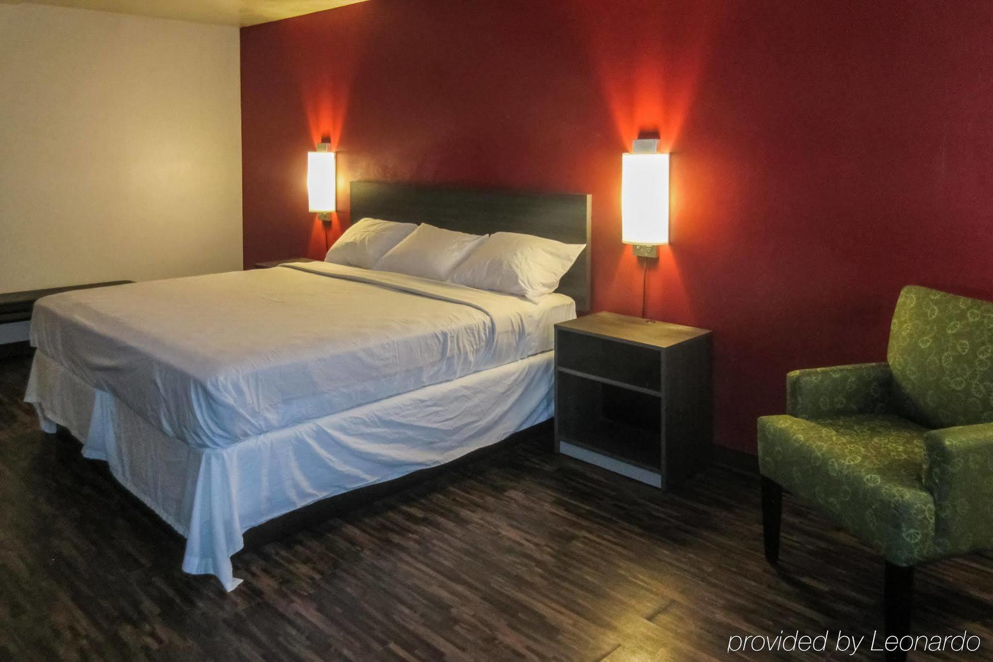 Econo Lodge Near Snake River Idaho Falls Exterior photo